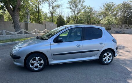 Peugeot 206, 2005 год, 375 000 рублей, 2 фотография