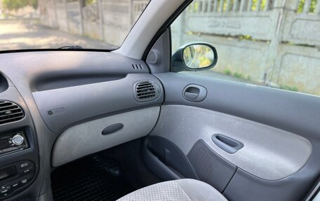 Peugeot 206, 2005 год, 375 000 рублей, 11 фотография