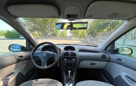 Peugeot 206, 2005 год, 375 000 рублей, 12 фотография