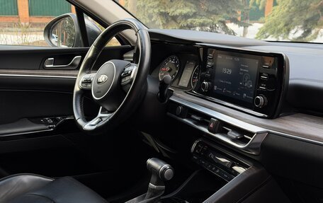 KIA K5, 2021 год, 2 550 000 рублей, 13 фотография