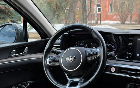 KIA K5, 2021 год, 2 550 000 рублей, 21 фотография