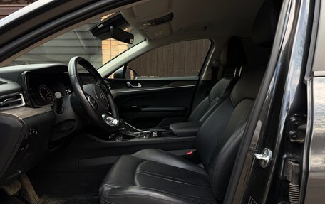 KIA K5, 2021 год, 2 550 000 рублей, 24 фотография