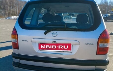 Opel Zafira A рестайлинг, 2001 год, 265 000 рублей, 2 фотография