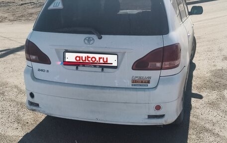 Toyota Ipsum II, 2003 год, 650 000 рублей, 2 фотография