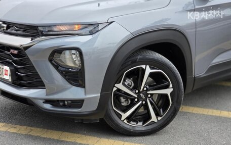 Chevrolet TrailBlazer, 2023 год, 1 675 080 рублей, 3 фотография