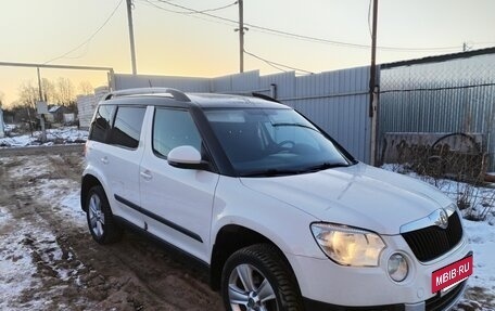 Skoda Yeti I рестайлинг, 2013 год, 800 000 рублей, 4 фотография