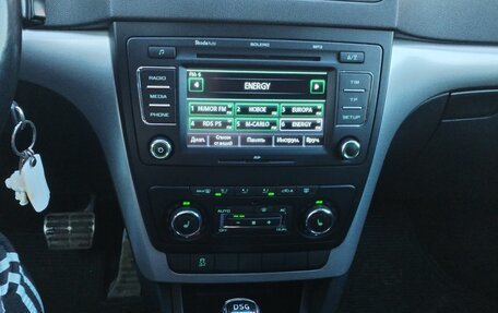 Skoda Yeti I рестайлинг, 2013 год, 800 000 рублей, 8 фотография