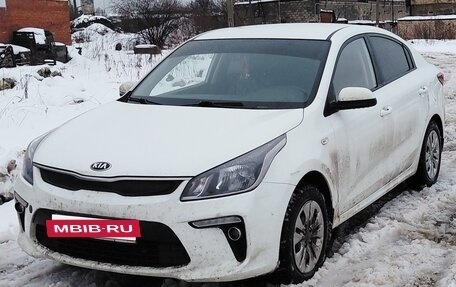KIA Rio IV, 2017 год, 1 100 000 рублей, 2 фотография