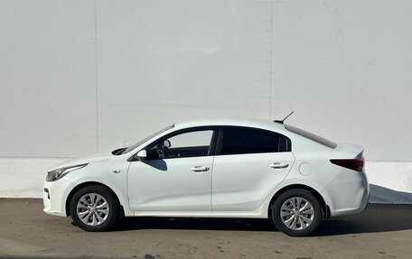 KIA Rio IV, 2018 год, 895 000 рублей, 8 фотография