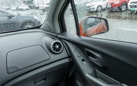 Chevrolet Tracker III, 2015 год, 980 000 рублей, 13 фотография