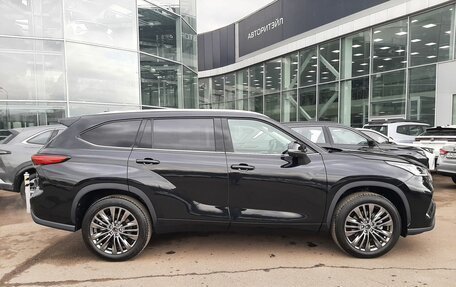 Toyota Highlander, 2025 год, 5 680 000 рублей, 3 фотография