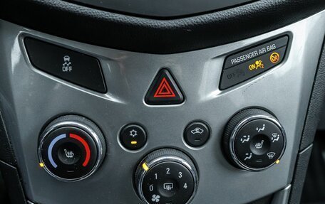 Chevrolet Tracker III, 2015 год, 980 000 рублей, 20 фотография