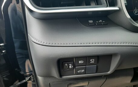 Toyota Highlander, 2025 год, 5 680 000 рублей, 13 фотография