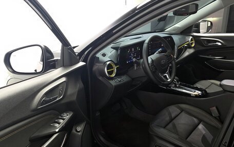 Chevrolet Trax, 2023 год, 1 620 000 рублей, 10 фотография