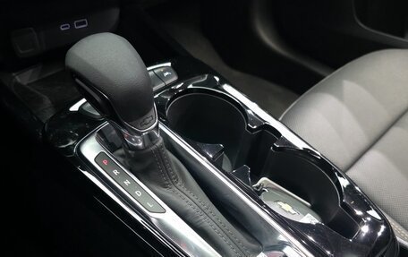 Chevrolet Trax, 2023 год, 1 620 000 рублей, 9 фотография