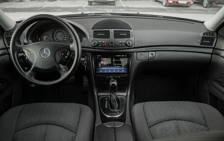 Mercedes-Benz E-Класс, 2003 год, 835 000 рублей, 11 фотография