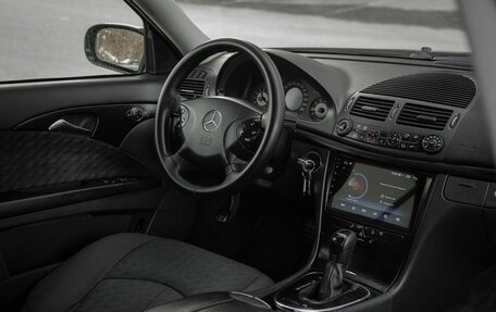 Mercedes-Benz E-Класс, 2003 год, 835 000 рублей, 8 фотография