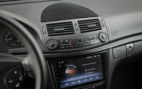 Mercedes-Benz E-Класс, 2003 год, 835 000 рублей, 14 фотография