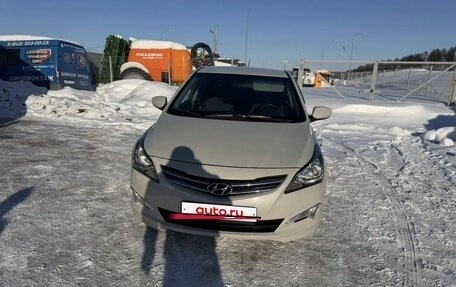 Hyundai Solaris II рестайлинг, 2014 год, 750 000 рублей, 14 фотография