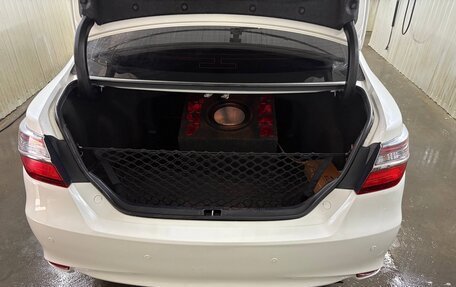 Toyota Camry, 2017 год, 2 350 000 рублей, 14 фотография