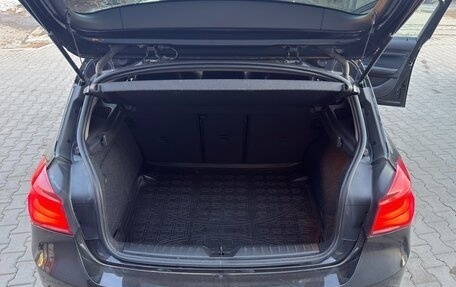 BMW 1 серия, 2018 год, 2 300 000 рублей, 14 фотография