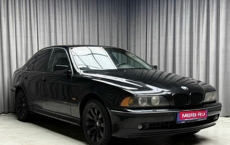 BMW 5 серия, 2003 год, 600 000 рублей, 1 фотография