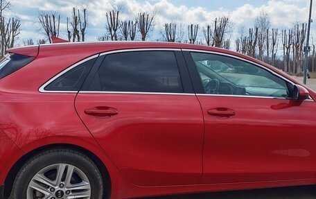 KIA cee'd III, 2018 год, 1 790 000 рублей, 2 фотография