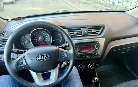 KIA Rio III рестайлинг, 2014 год, 845 000 рублей, 13 фотография