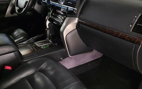 Toyota Land Cruiser 200, 2013 год, 3 999 000 рублей, 9 фотография