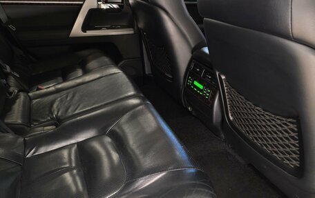 Toyota Land Cruiser 200, 2013 год, 3 999 000 рублей, 23 фотография