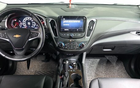 Chevrolet Malibu IX, 2021 год, 1 220 000 рублей, 7 фотография