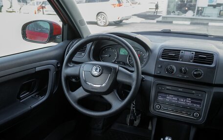 Skoda Fabia II, 2011 год, 594 300 рублей, 20 фотография