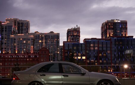 Mercedes-Benz C-Класс, 2003 год, 600 000 рублей, 6 фотография