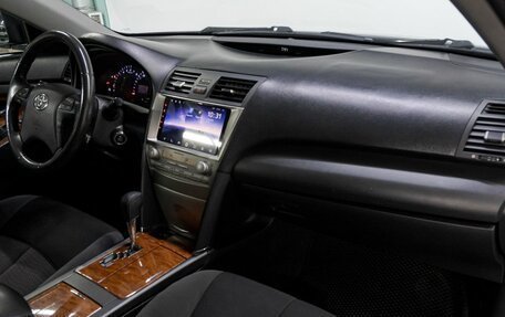 Toyota Camry, 2009 год, 1 400 000 рублей, 16 фотография