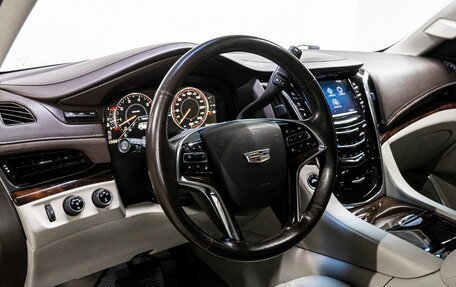 Cadillac Escalade IV, 2015 год, 3 999 000 рублей, 10 фотография