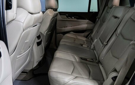 Cadillac Escalade IV, 2015 год, 3 999 000 рублей, 16 фотография