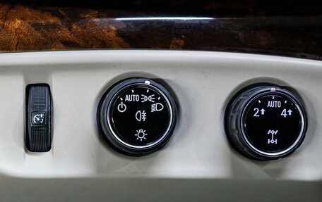 Cadillac Escalade IV, 2015 год, 3 999 000 рублей, 25 фотография