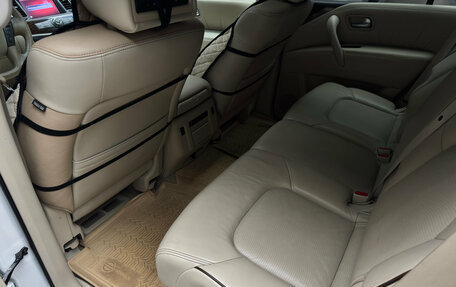 Nissan Patrol, 2012 год, 2 500 000 рублей, 23 фотография