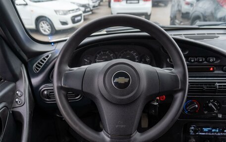 Chevrolet Niva I рестайлинг, 2018 год, 879 000 рублей, 12 фотография