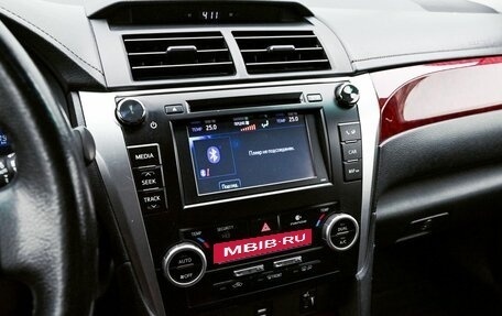 Toyota Camry, 2013 год, 1 699 000 рублей, 10 фотография