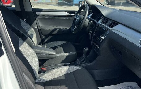 Skoda Rapid I, 2019 год, 1 125 000 рублей, 20 фотография