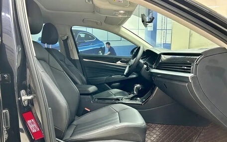 Volkswagen Passat B8 рестайлинг, 2022 год, 1 800 000 рублей, 11 фотография