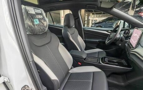 Volkswagen ID.4, 2025 год, 3 550 000 рублей, 15 фотография