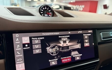 Porsche Cayenne III, 2020 год, 7 800 000 рублей, 27 фотография