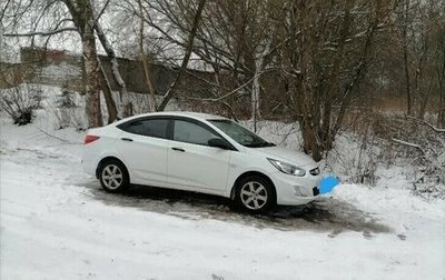Hyundai Solaris II рестайлинг, 2012 год, 570 000 рублей, 1 фотография