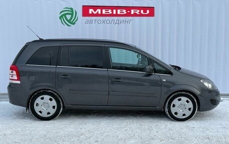 Opel Zafira B, 2010 год, 840 000 рублей, 4 фотография