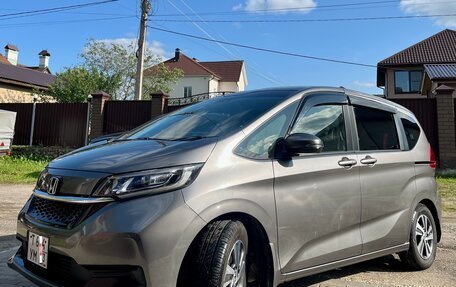 Honda Freed II, 2020 год, 2 100 000 рублей, 17 фотография