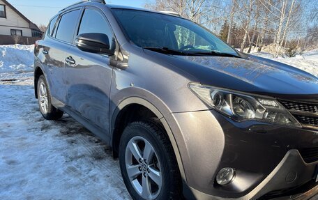 Toyota RAV4, 2014 год, 1 790 000 рублей, 8 фотография