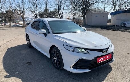 Toyota Camry, 2018 год, 2 300 000 рублей, 5 фотография
