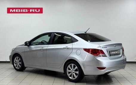Hyundai Solaris II рестайлинг, 2013 год, 879 900 рублей, 2 фотография